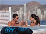 TERRAZA LOUNGE CON JACUZZI